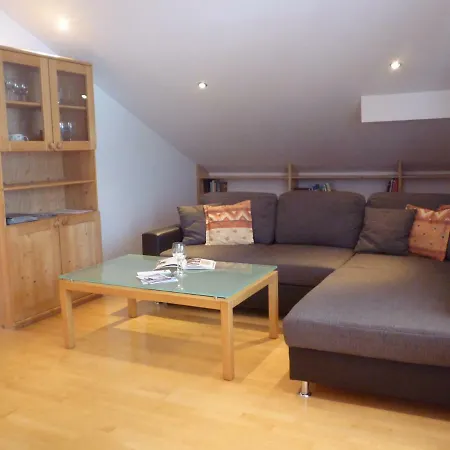 Gasthuis Gaestehaus Binder 3*